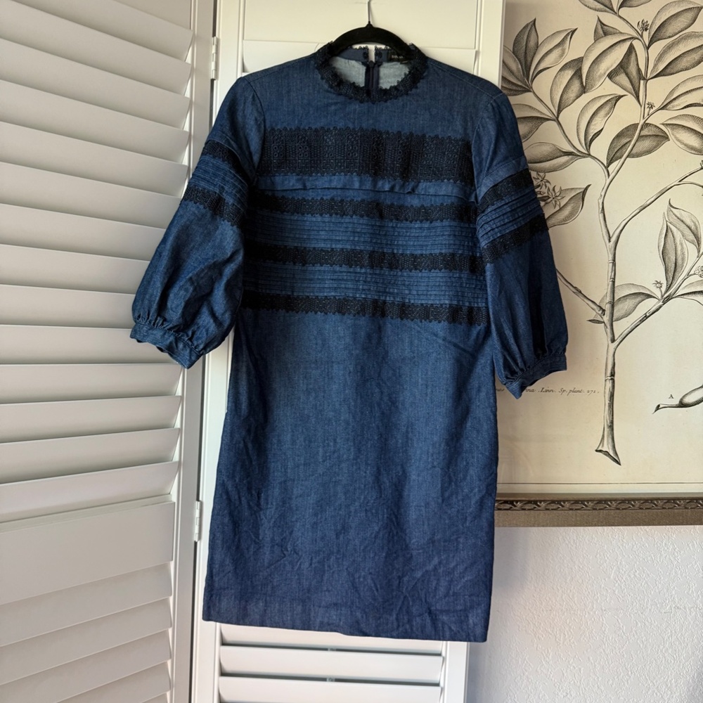 Banana Republic Blue Denim Lace Shift Puff Sleeve Dress - Picture 3 of 7